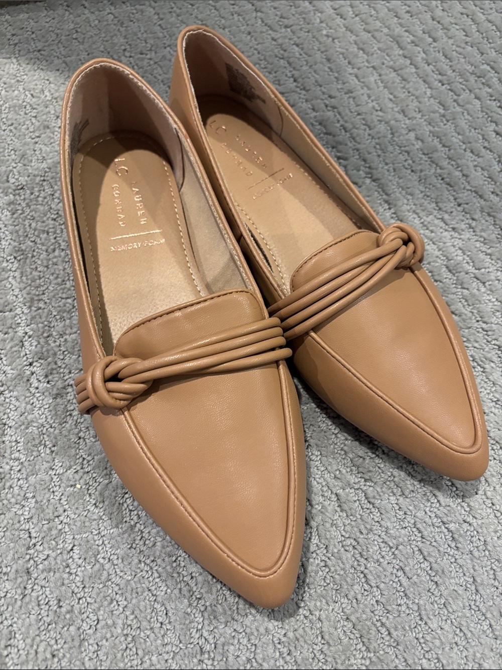 NWOT LC Lauren Conrad Cognac Pointed-Toe Knot Loafers
